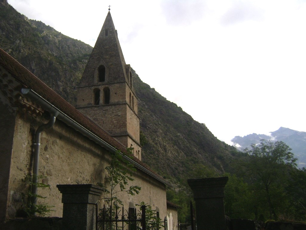 Eglise de Saint-Maurice (art roman, XIIIème siècle)